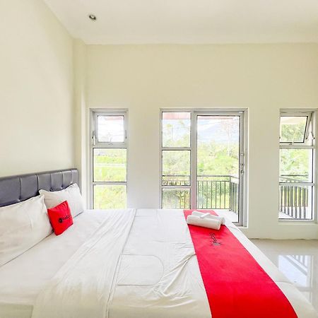Reddoorz Syariah Near Pengadilan Agama Wonosobo Hotel Exterior photo