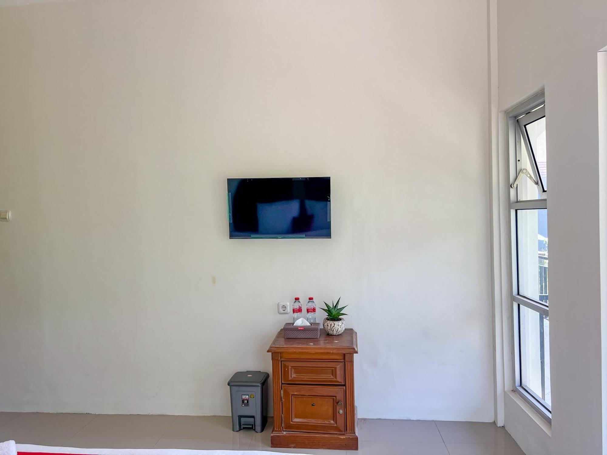 Reddoorz Syariah Near Pengadilan Agama Wonosobo Hotel Exterior photo