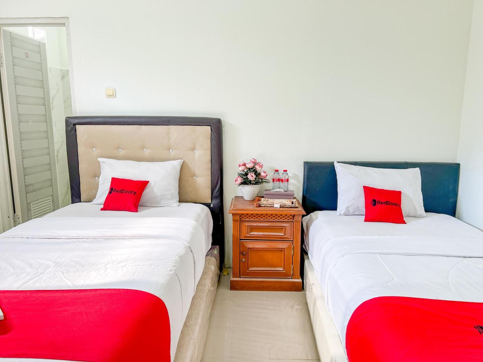 Reddoorz Syariah Near Pengadilan Agama Wonosobo Hotel Exterior photo
