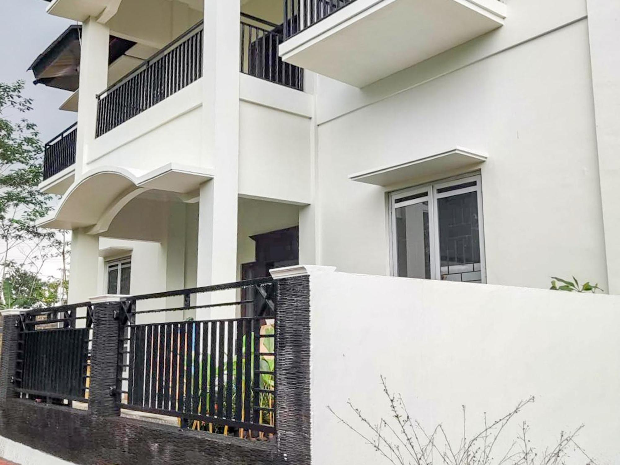 Reddoorz Syariah Near Pengadilan Agama Wonosobo Hotel Exterior photo